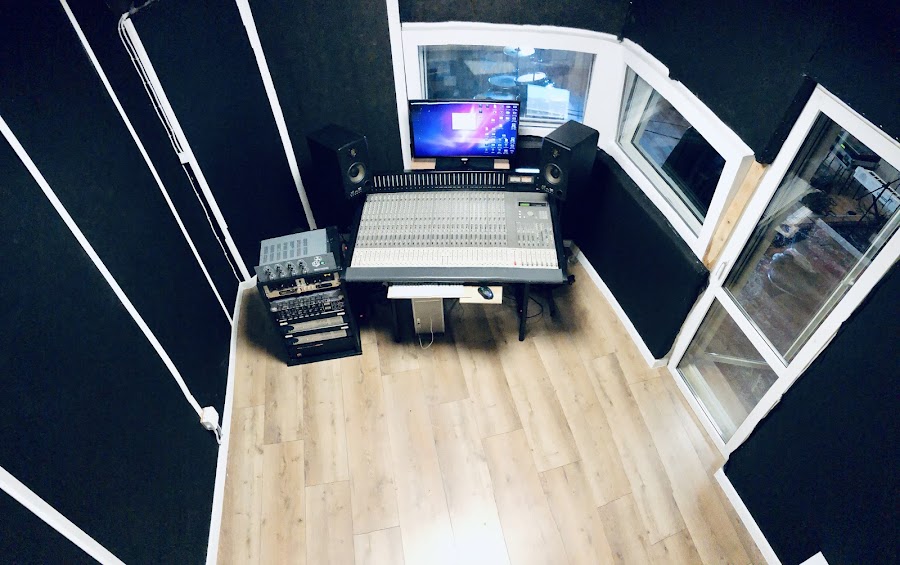 LoveSound — profesjonalne sale prób w Poznaniu — sala prób Poznań